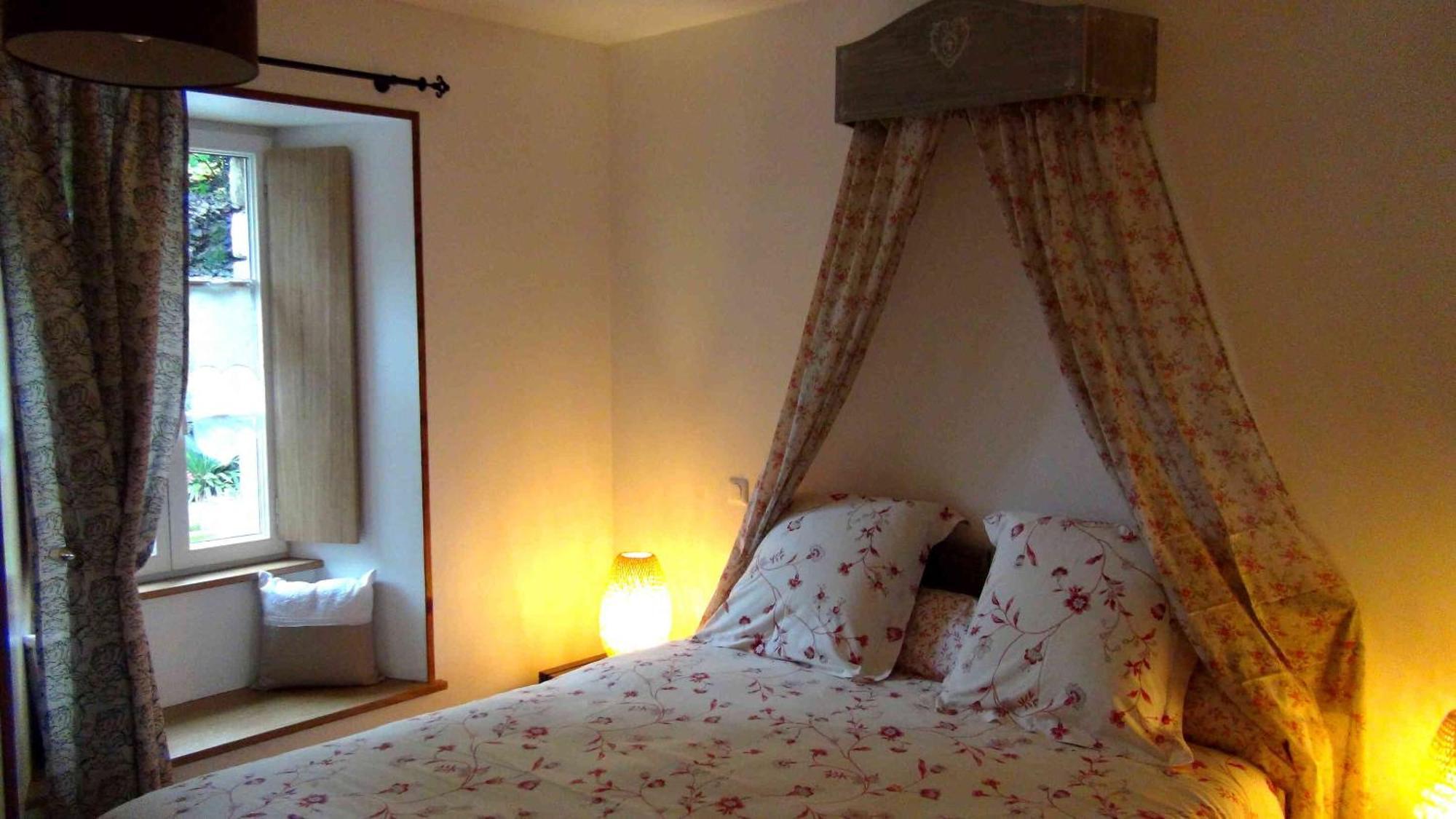 Le Clos Des Tilleuls D Day Home, Chambres D'Hotes, Suite Avec Sauna Privatif, Suite Avec Balneotherapie Privative, En Supplement Option Spa Bain A Remous La Vendelée Exterior photo